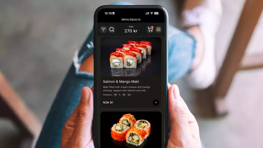 Mobil som viser et enkelt og intuitivt kundegrensesnitt – ingen app nødvendig